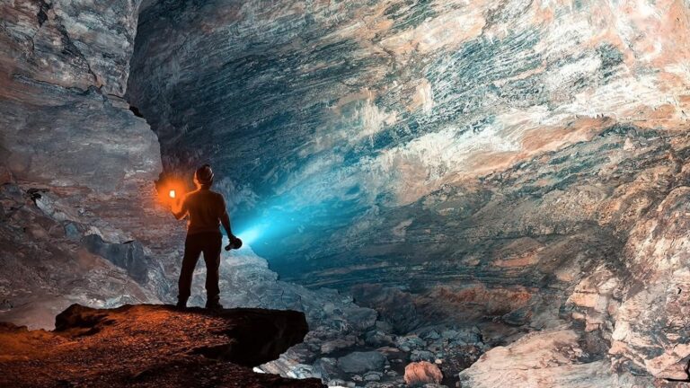 5 Of The Brightest Flashlights You Can Buy 5 Of The Brightest Flashlights You Can Buy