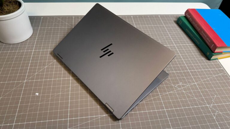 AI enthusiast mods BIOS with Claude Code — AI defeats RSA-2048 signature checks and unlocks 55 hidden settings HP OmniBook X Flip 14