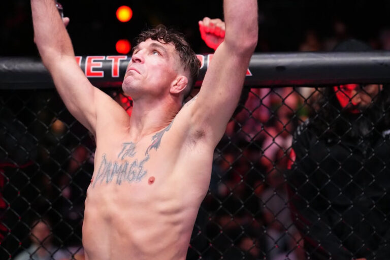 Darren Elkins introduced during his retirement fight at UFC Vegas 120