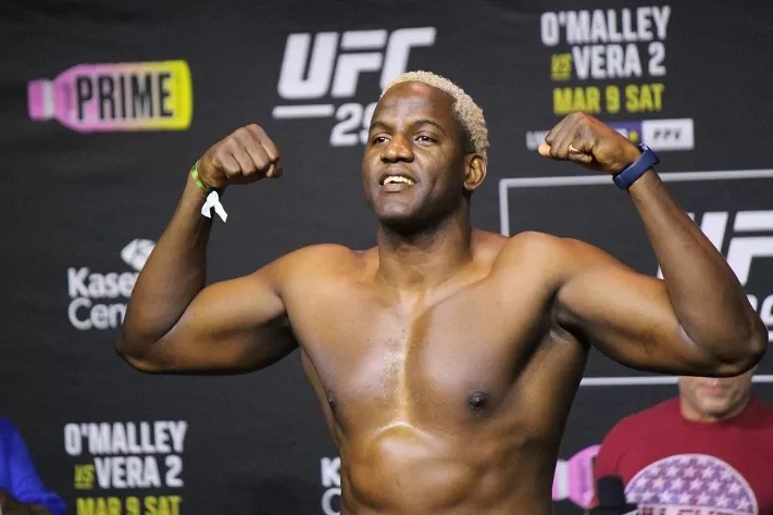 Despaigne Books Return Fight Against Tuivasa at UFC 331 Robelis Despaigne, UFC
