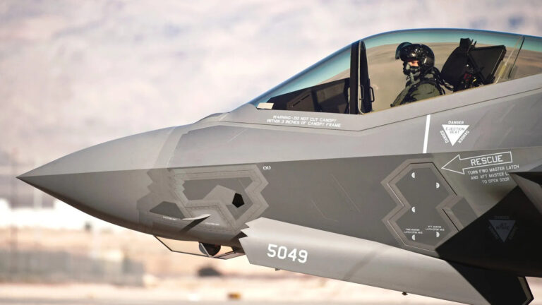 5 Fighter Jets With The Most Powerful Radar Systems