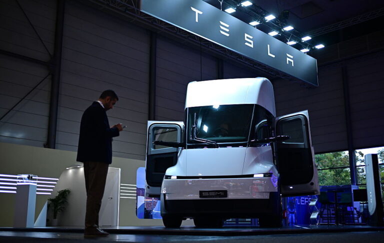 Tesla Semi