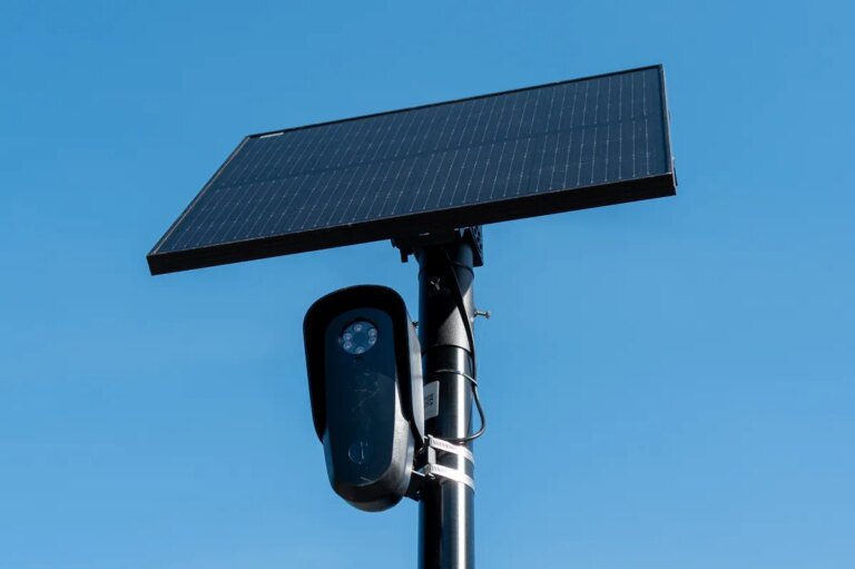 Federal judge calls Flock ‘indiscriminate mass surveillance’ Flock license plate reader and camera with solar panel against a blue sky, Pleasant Hill, California, April 16, 2026.
