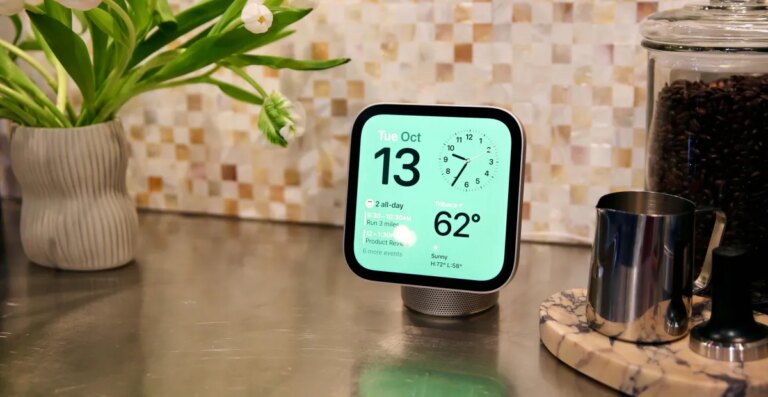 The best feature of Apple’s HomeView might be its simplicity