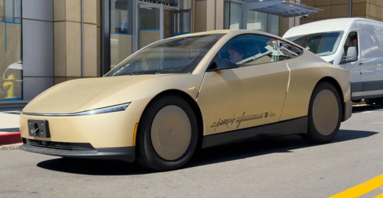 The feds are looking into reports of Tesla’s robotaxis speeding through school zones The feds are looking into reports of Tesla’s robotaxis speeding through school zones