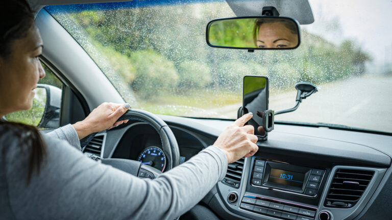 Why You Shouldn’t Sync Your Phone To A Rental Car Why You Shouldn't Sync Your Phone To A Rental Car